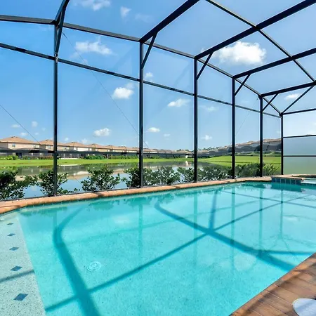 Cozy Home With Private Pool